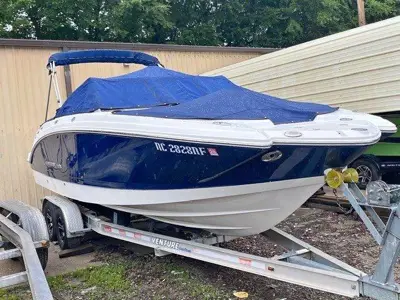 2008 Chaparral Sunesta