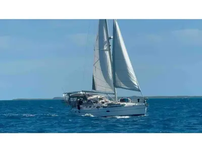 44' Hunter 466