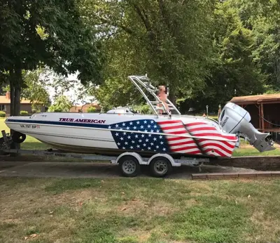 2001 Hurricane By Godfrey fun deck 23’