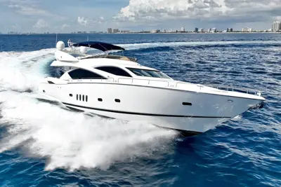 2005 Sunseeker 82 Yacht