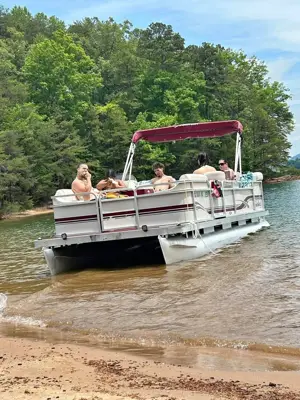 Sweetwater 220 Pontoon Boat - Poont