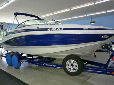 2019 Crownline Eclipse E255