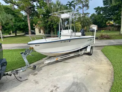 19’ Key West Boat with Aluminum trailer