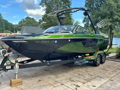2021 Malibu Wakesetter 23 LSV