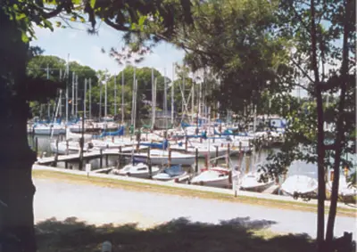 Holiday Hill Marina