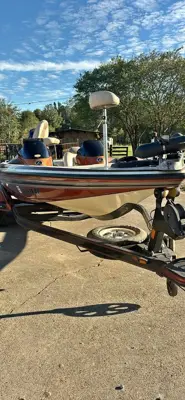 2009 Skeeter 20i bass boat