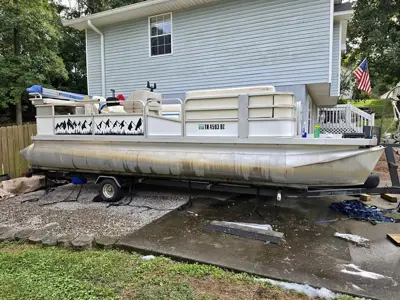 1994 Riviera Pontoon