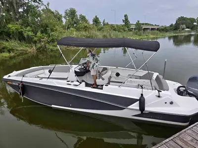 22 foot Glastron Deck Boat