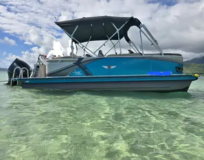 2024 Tahoe Avalon tritoon