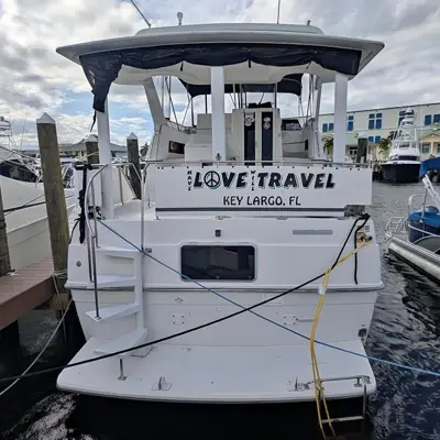 1994 Carver 370 Aft Cabin Motor Yacht
