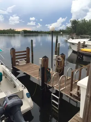Boat Dock For Rent in Hollywood, Florida