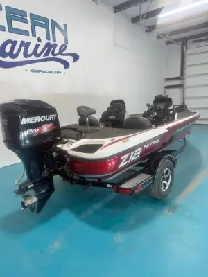 2015 Nitro Z 18