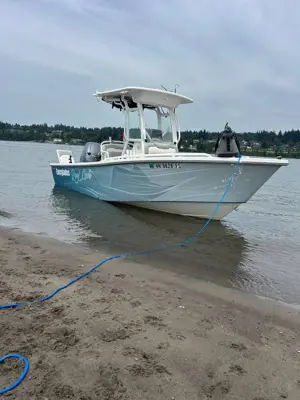 2007 Everglades 211 (21’)