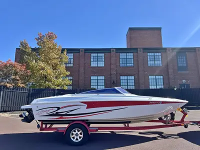 MINT / 202 Baja Islander / Low hours / Clean and fresh