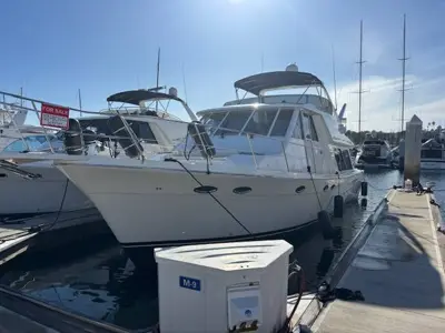HUGE REDUCTION IN PRICE 2008 Meridian 490 Pilothouse TURN KEY BOAT