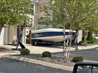 2006 Rinker 262 Captiva 60th Anniversary