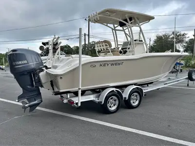 2015 Key West 239 FS
