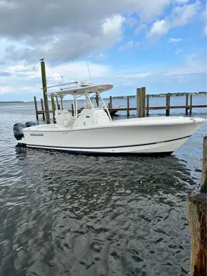 2017 Regulator Center Console boat (25ft)