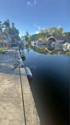 Boat slip / espacio para bote
