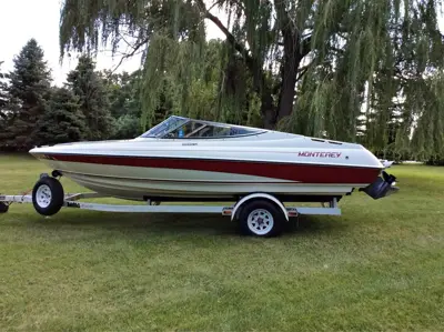 1992 Monterey 206 SCR Boat with Trailer