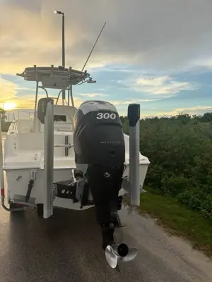 2001 Wellcraft 24