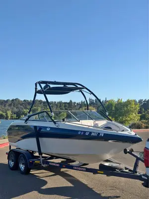 2001 Crownline 192 br