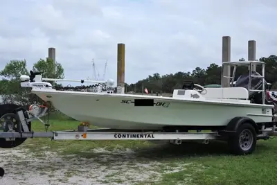 Dargonfly Emerger 16' Skiff / Yamaha F60