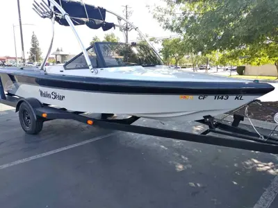 1989 Malibu Skier euro F3