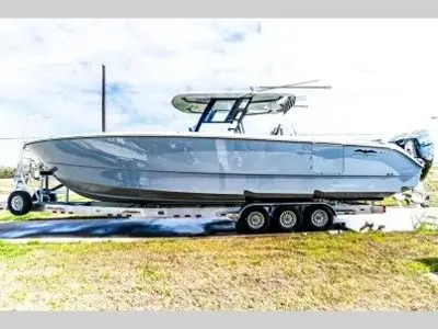 2024 Invincible 37 Catamaran