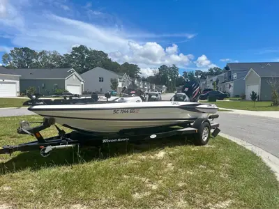 2007 Triton TR-186