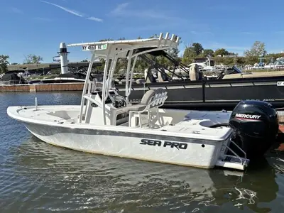 2023 Sea Pro 208 Bay
