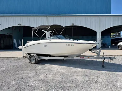 2015 Searay 190 spx