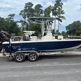 2026 Pathfinder 2200 trs