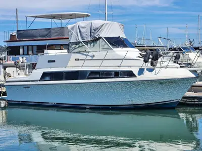 1986 Carver Mariner 32 LIVE ABOARD