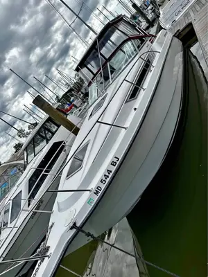 1999 Chaparral power 32’ long
