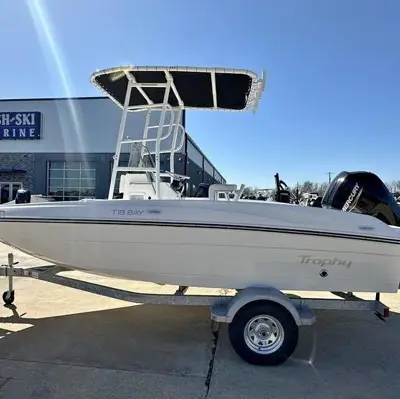 2027 Bayliner | Trophy T18
