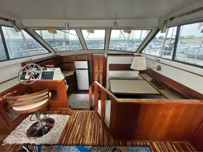 1986 Sea Ray 410 Aft Cabin | Live-Aboard Slip | 2 Bed • 2 Bath 🚤🏡