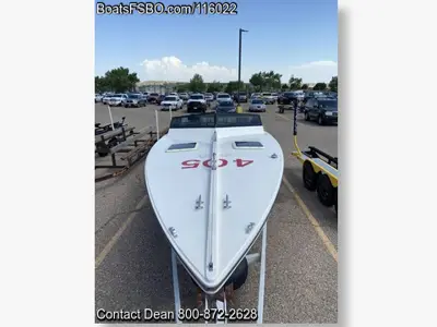 1980 Cigarette 28SS — 28ft