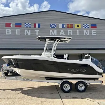 2026 Robalo R222 CENTER CONSOLE
