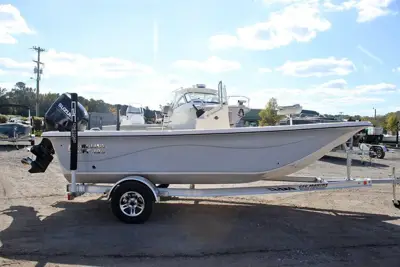 2025 Charleston 19LS powered by a 115hp suzuki.
