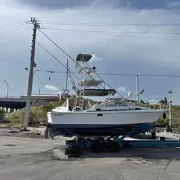 1988 Blackfin 29 Combi Tuna tower