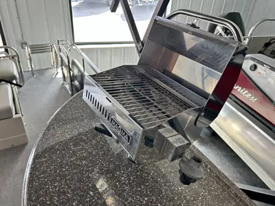 2017 MANITOU 23 SES VP ENTERTAINER stk#F331A1