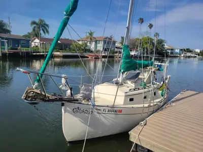 20' Pacific Seacraft Flicka 20