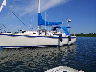 1986 O'Day 35 – Turnkey Cruiser, Well-Maintained & Upgraded