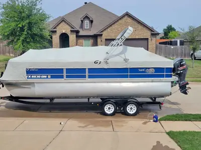 2016 Suncatcher Fish and Ski Pontoon boat