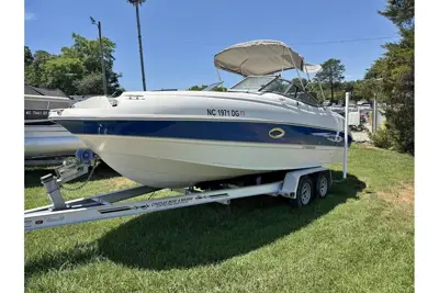 2007 Stingray 220 dr