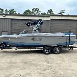 2021 Axis A24 Wakeboard / Wake Surf Boat