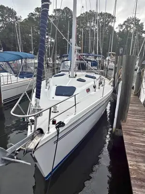2006 Catalina 350 Sailboat