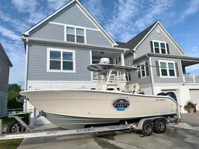 2017 Cobia 261