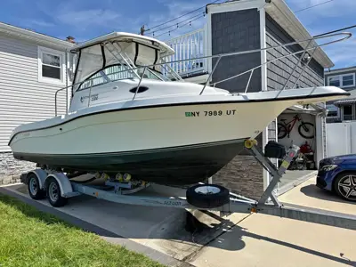 1999 Striper 2300